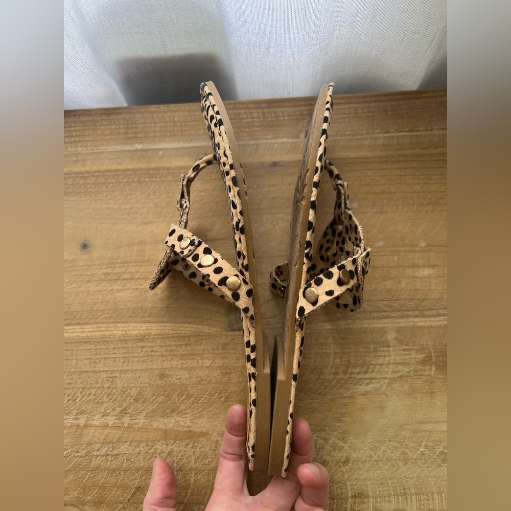 Pierre Dumas Cheetah Print Thong Slip on Sandal Size 6.5 - Picture 8 of 8